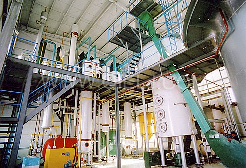 濕粕蒸脫工程(圖3) 精煉設(shè)備廠家