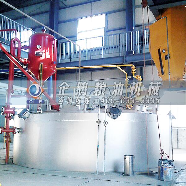 棉籽餅浸出油設(shè)備,認(rèn)準(zhǔn)企鵝油脂設(shè)備品牌(圖1) 棉籽油浸出設(shè)備